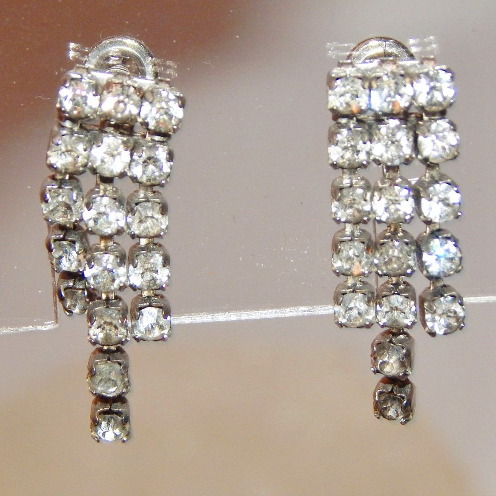 Vintage Little Nemo Screw Back Rhinestone Dangle Earrings